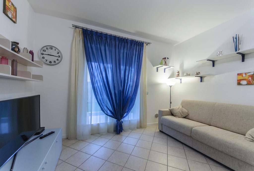 Residence Elisa Piano Terra Con Giardino E Posto Spiaggia Incluso Каорле Стая снимка